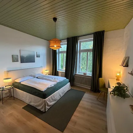 Cozy Nest 2 Min Zum Markt Apartment
